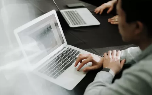 中国制造业做生意越来越卷，如何快速开启出海业务？