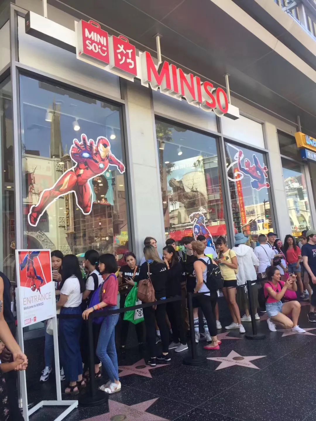 这家中国“杂货店”，凭什么在海外80国开1700家门店？