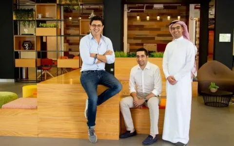 拿了2100万美元B轮融资，这家独立站要从线上转做线下