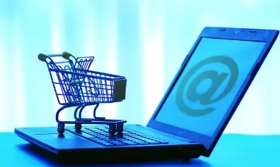 出海无内斗：从“单打”到“抱团”