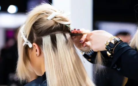 播放超千万！国人假发视频走红TikTok