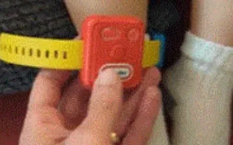 TikTok单日播放超2500万，“儿童脚踝监测器”冲爆海外热搜