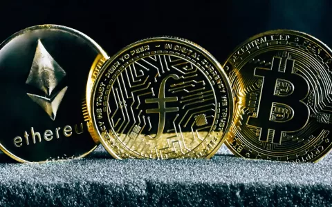 稳定币浪潮：传统金融机构为何加速布局？