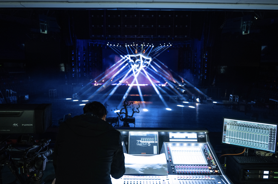 年年加码，打人才战……米哈游腾讯网易鹰角为何独爱这个赛道？