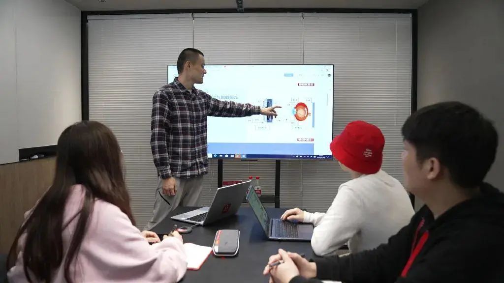 做休闲游戏的知名厂商，居然做了一款有疗效的数字“药物”！