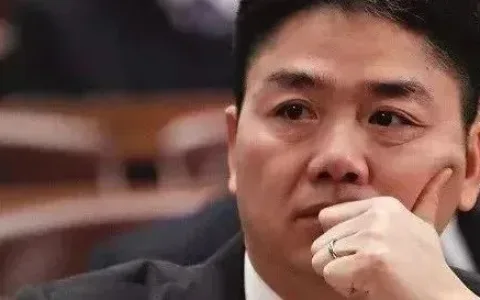 拼多多市值达到京东的5倍