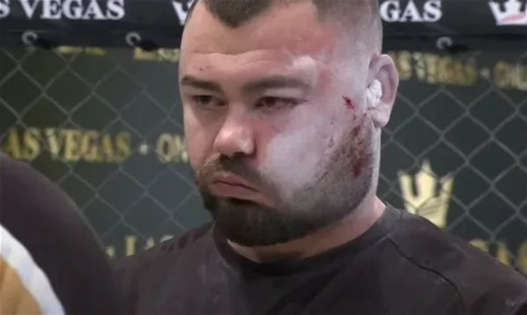 怒冲20亿流量的“扇耳光比赛” 被Rollic做成了一款养成游戏